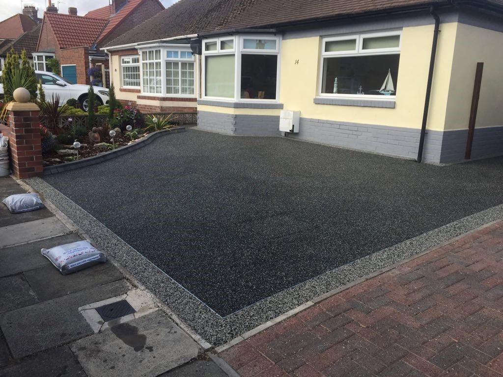 Resin Bond Installations in Attleborough Summit Driveways