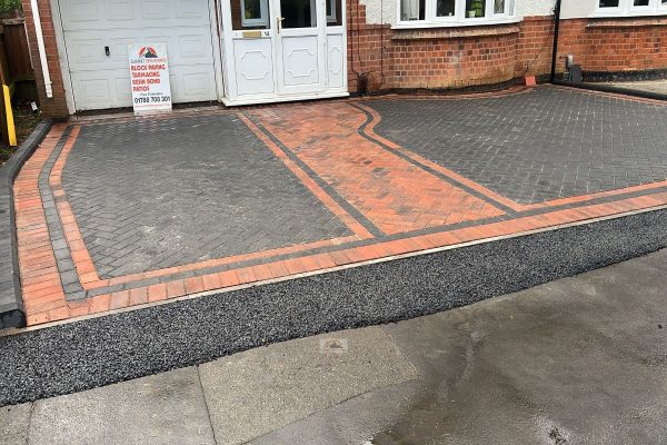 Charcoal and Brindle Block Paved Driveway in Rugby