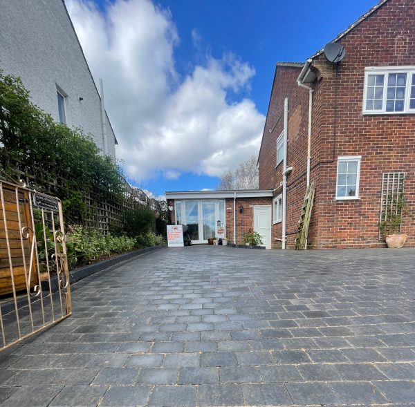 Tegula Paving Driveway in Banbury, Oxfordshire (5)